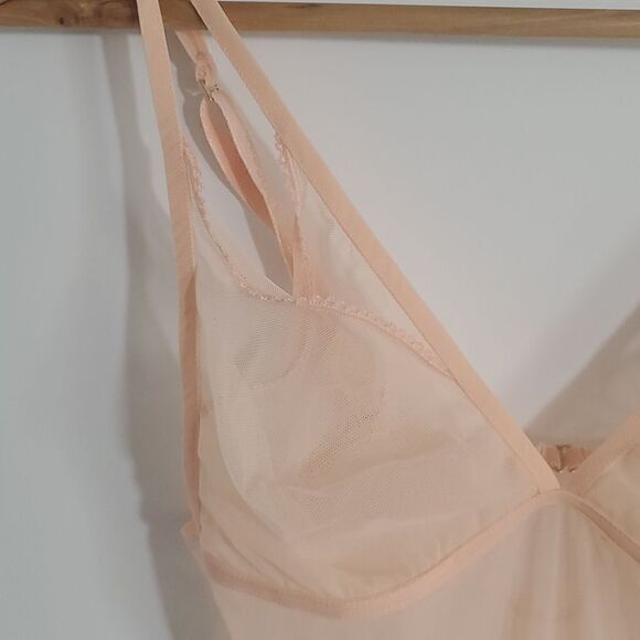 La Perla Cutout Mesh Bodysuit Peach Size 36B NWOT - Picture 5 of 16
